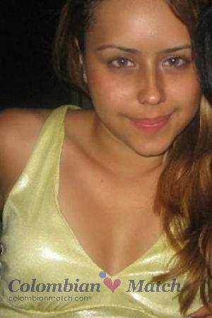 151696 - Jenifer Age: 39 - Colombia