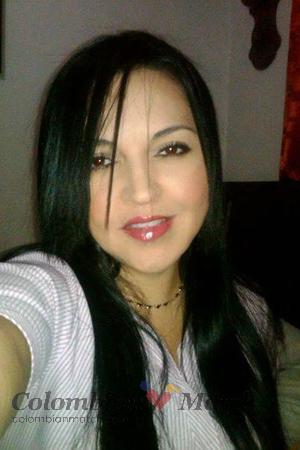 152053 - Liliana Age: 53 - Colombia