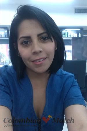 152518 - Karol Age: 35 - Colombia