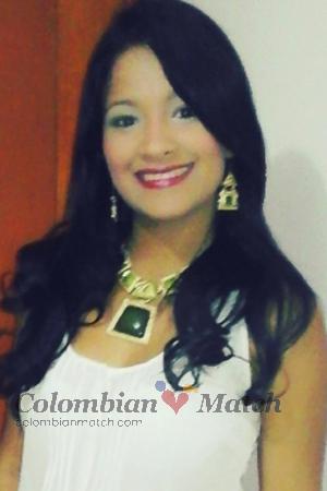156923 - Yinis Age: 32 - Colombia