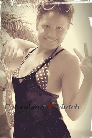 159194 - Omaira Age: 33 - Colombia