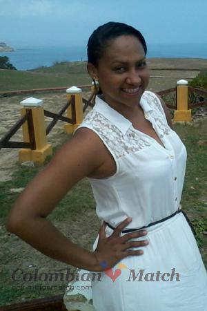 165144 - Yulieth Age: 38 - Colombia