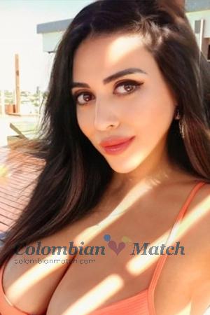 171541 - Luciana Age: 32 - Argentina