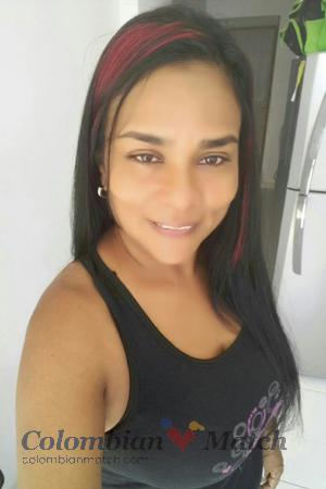 172481 - Luz Dary Age: 57 - Colombia