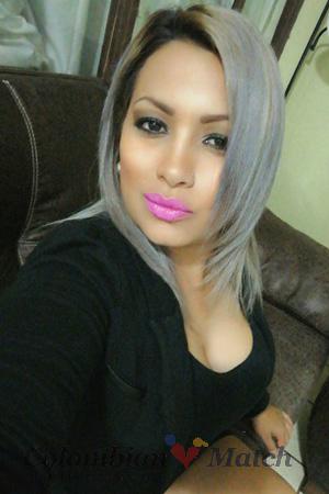 176040 - Joselyn Age: 41 - Costa Rica