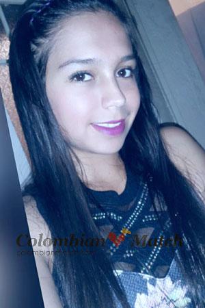 181819 - Rocio Age: 30 - Colombia