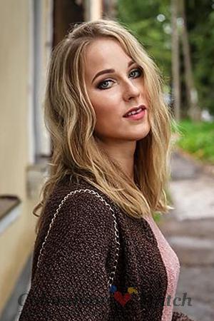 184365 - Tatiyana Age: 34 - Russia