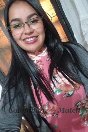 193932 - Dayana Age: 26 - Costa Rica