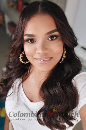 197279 - Maura Raquel Age: 35 - Colombia