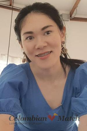 198162 - Rungtiwa (Tam) Age: 35 - Thailand