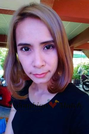 198552 - Kunlayanut Age: 42 - Thailand