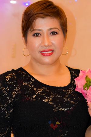198680 - Karen Dhelia Age: 42 - Philippines