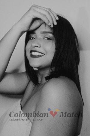 199520 - Enna Age: 24 - Colombia