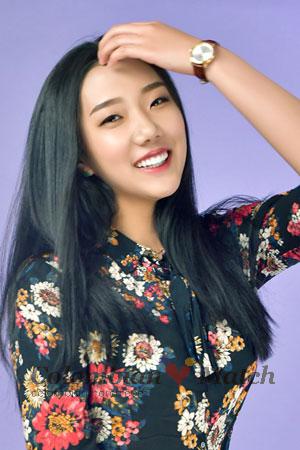 199915 - Xin Age: 26 - China