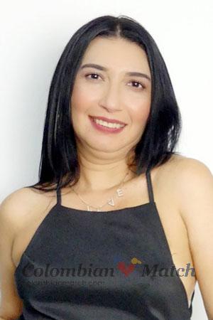 200174 - Adelaida Age: 45 - Colombia