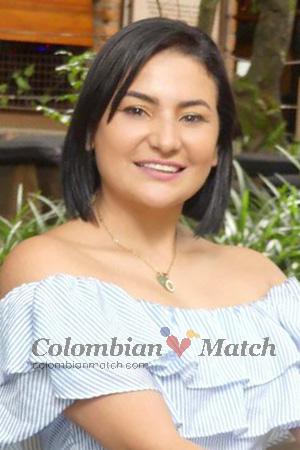 200817 - Johanna Age: 36 - Colombia