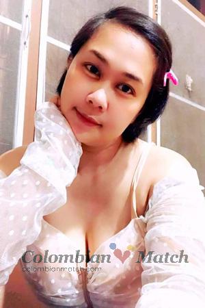 201025 - Areerat Age: 39 - Thailand