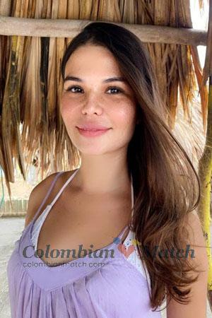 201274 - Laura Age: 37 - Colombia