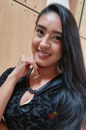 204160 - Jessica Age: 34 - Colombia