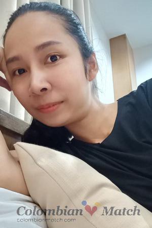 204222 - Panida Age: 37 - Thailand