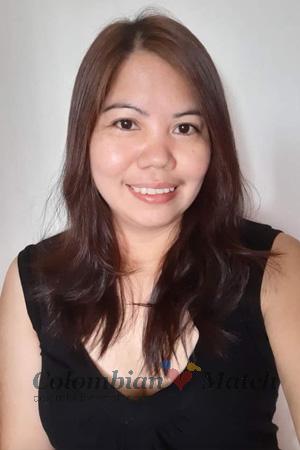 205260 - Lorifel Age: 45 - Philippines