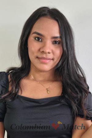 205727 - Karolayn Age: 27 - Colombia