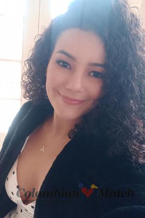205908 - Valentina Age: 30 - Colombia