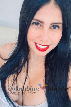 205913 - Jazybe Age: 35 - Colombia