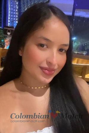 208401 - Maria Camila Age: 27 - Colombia