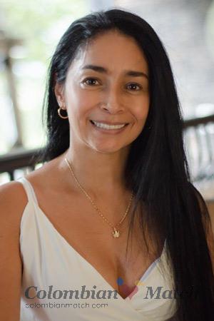 208494 - Alba Age: 53 - Colombia