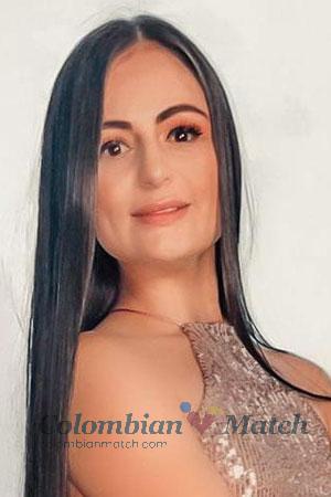 208499 - Laura Age: 32 - Colombia