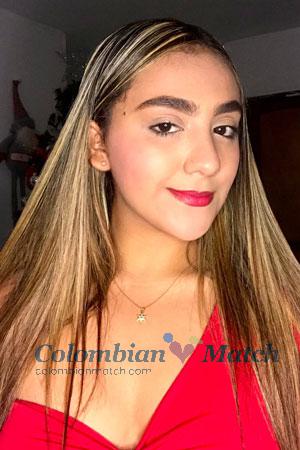 208610 - Andrea Age: 25 - Colombia