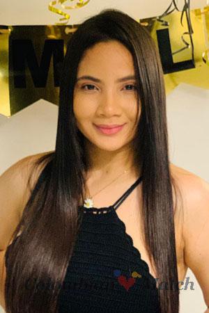 209140 - Karina Age: 31 - Colombia