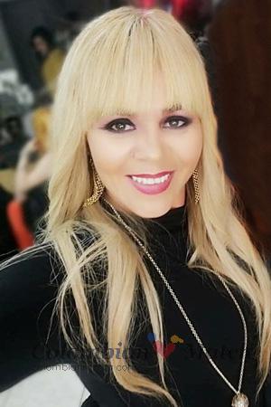 209214 - Jenny Age: 47 - Costa Rica