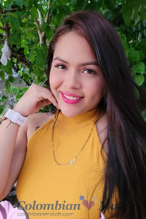 209818 - Geraldine Age: 26 - Colombia