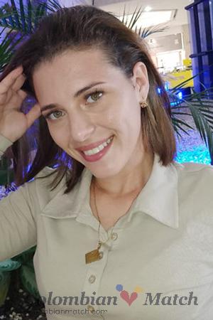 209833 - Elimar Age: 27 - Colombia