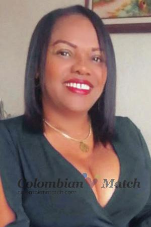 209835 - Yolanda Age: 58 - Costa Rica