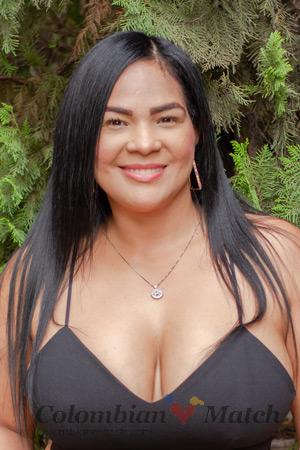 212250 - Monica Age: 45 - Colombia