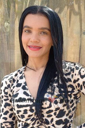 212890 - Kellys Age: 36 - Colombia