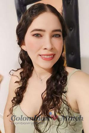 213138 - Yesica Age: 36 - Colombia