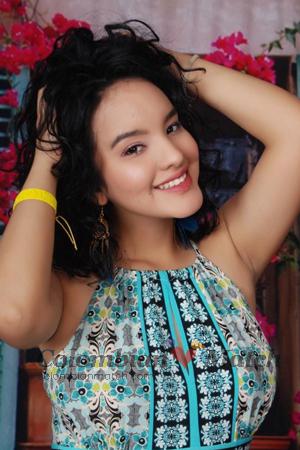 213438 - Luz Age: 26 - Colombia