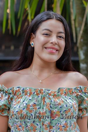 213974 - Tiffany Age: 28 - Colombia