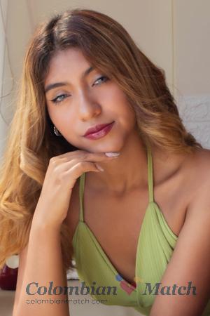 214059 - Angie Age: 23 - Peru