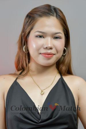 215044 - Quesha Mae Age: 21 - Philippines