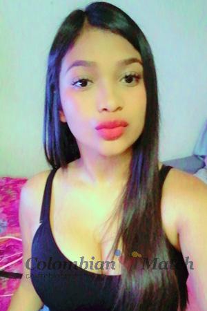 215128 - Paulina Age: 26 - Costa Rica