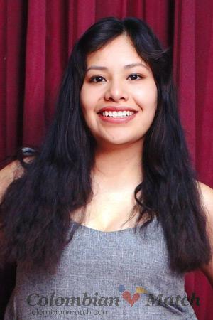 215915 - Gabriela Age: 28 - Peru