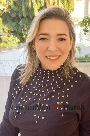 217505 - Yuranis Age: 43 - Colombia