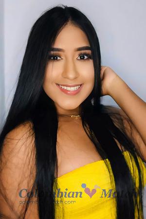 218946 - Laura Age: 27 - Colombia