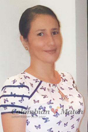 219256 - Jessica Age: 45 - Costa Rica