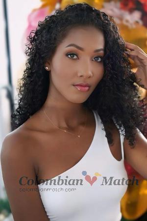 219749 - Valentina Age: 24 - Colombia